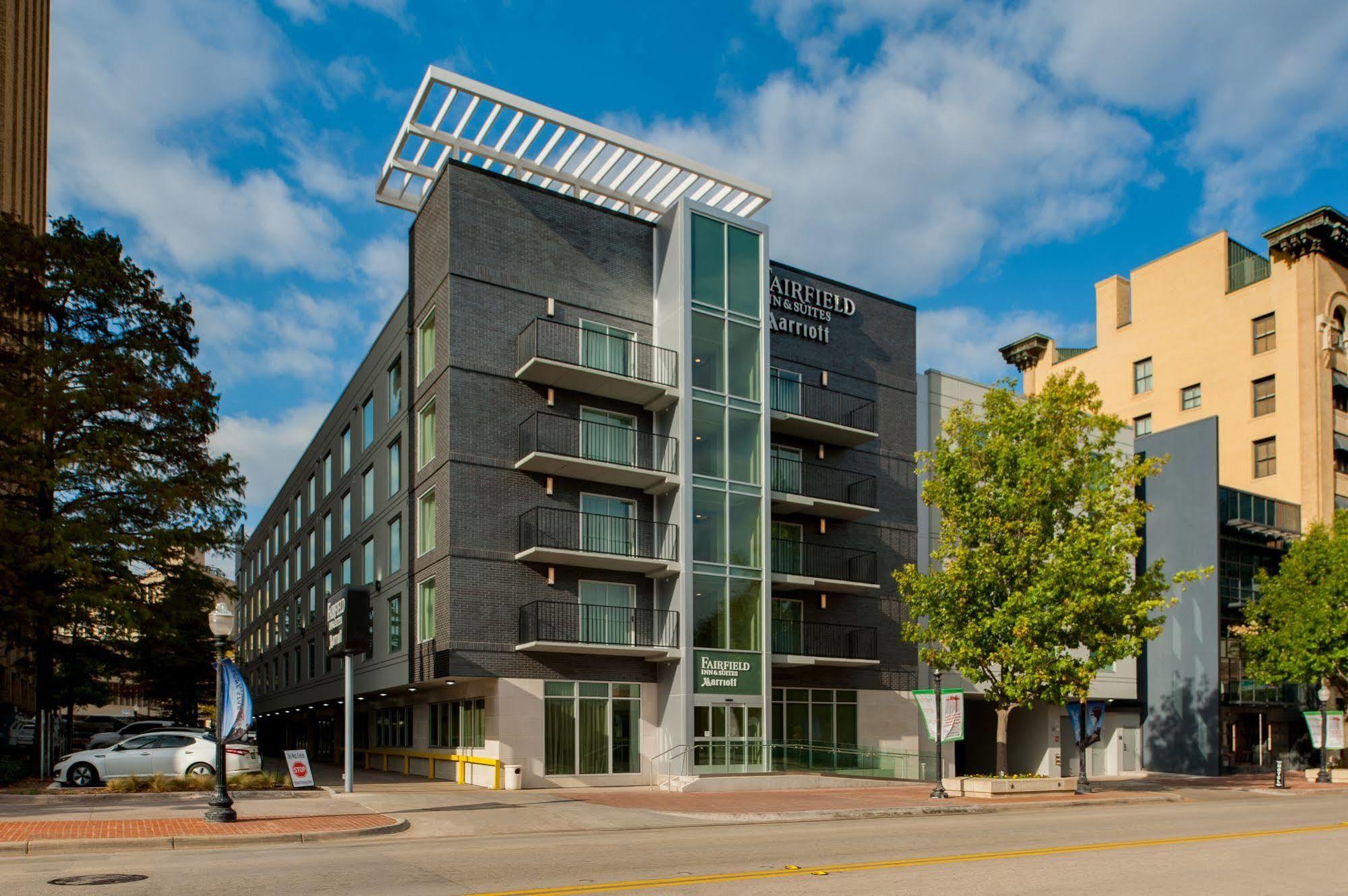 Fairfield Inn & Suites Fort Worth Downtown/Convention Center Zewnętrze zdjęcie